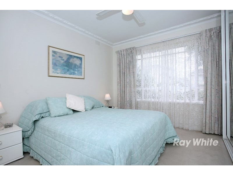 7 Peter Court, Dandenong VIC 3175