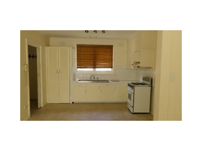 56 King George Parade, Dandenong VIC 3175