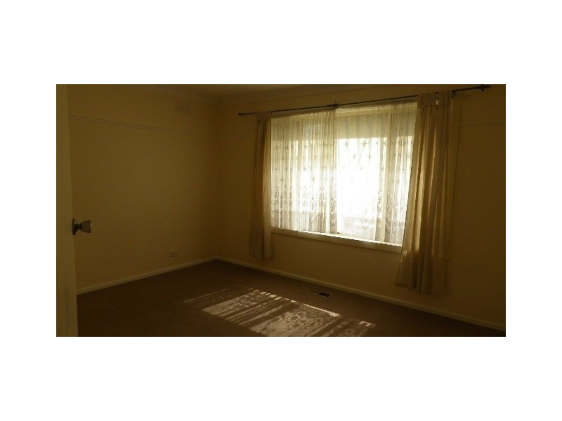 56 King George Parade, Dandenong VIC 3175