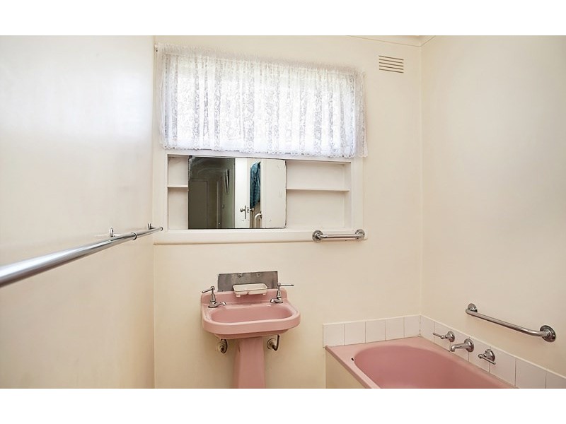 10 Haresta Avenue, Dandenong South VIC 3175