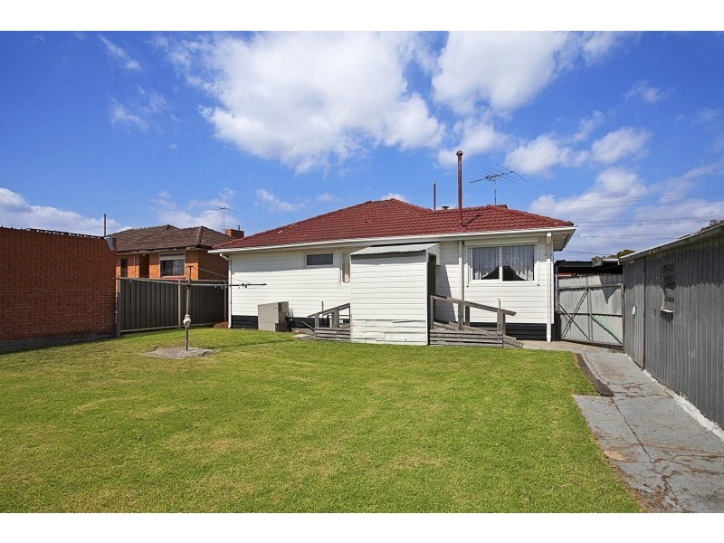 10 Haresta Avenue, Dandenong South VIC 3175