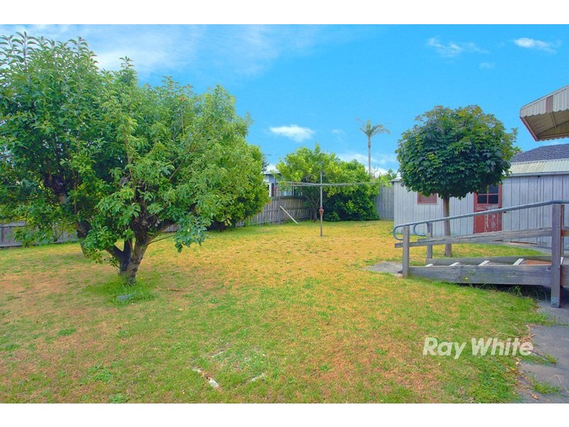 8 Prior Road, Noble Park VIC 3174