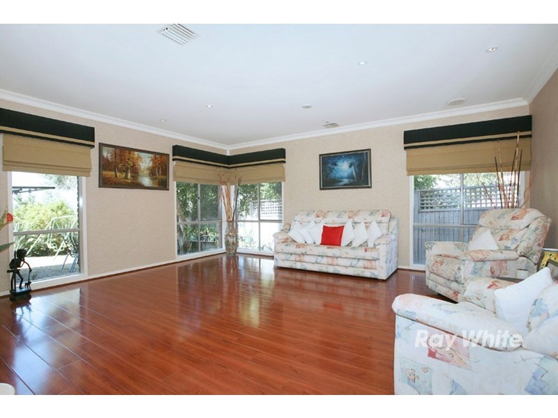 3 Earl Place, Hallam VIC 3803