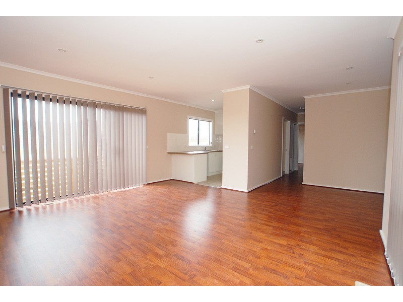 1-4/39 Jones Road, Dandenong VIC 3175