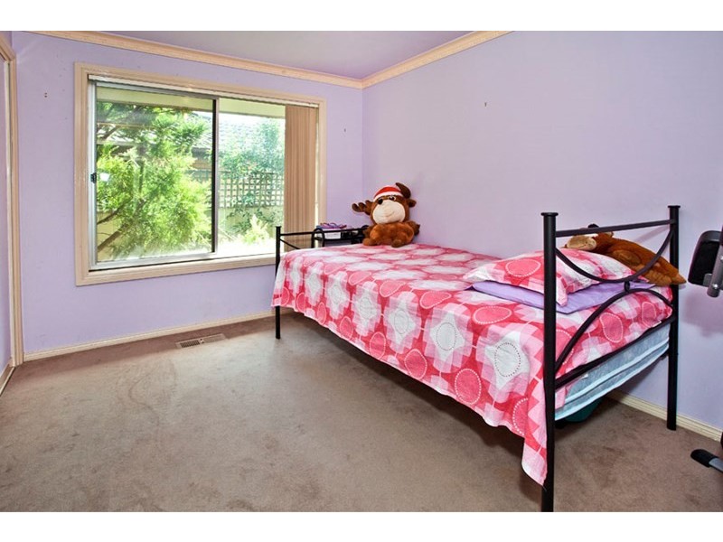 2/6 Kiandra Close, Noble Park VIC 3174