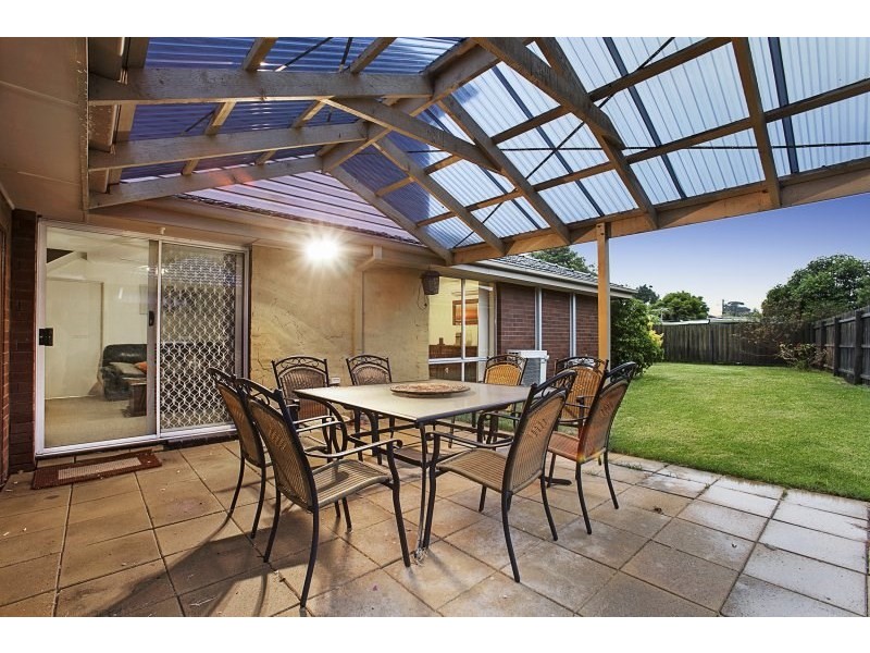 19 Turramurra Drive, Keysborough VIC 3173