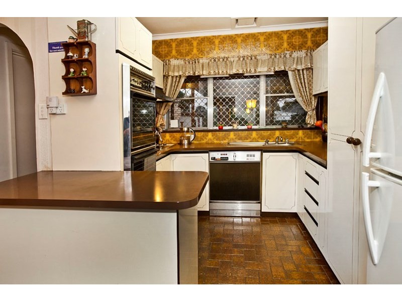 19 Mulgoa Avenue, Dandenong North VIC 3175