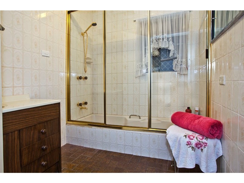 19 Mulgoa Avenue, Dandenong North VIC 3175