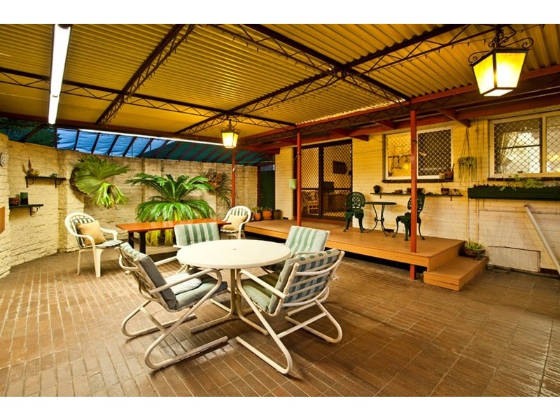 19 Mulgoa Avenue, Dandenong North VIC 3175