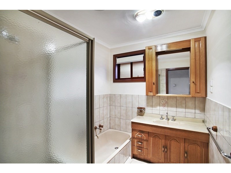 365 Cheltenham Road, Keysborough VIC 3173