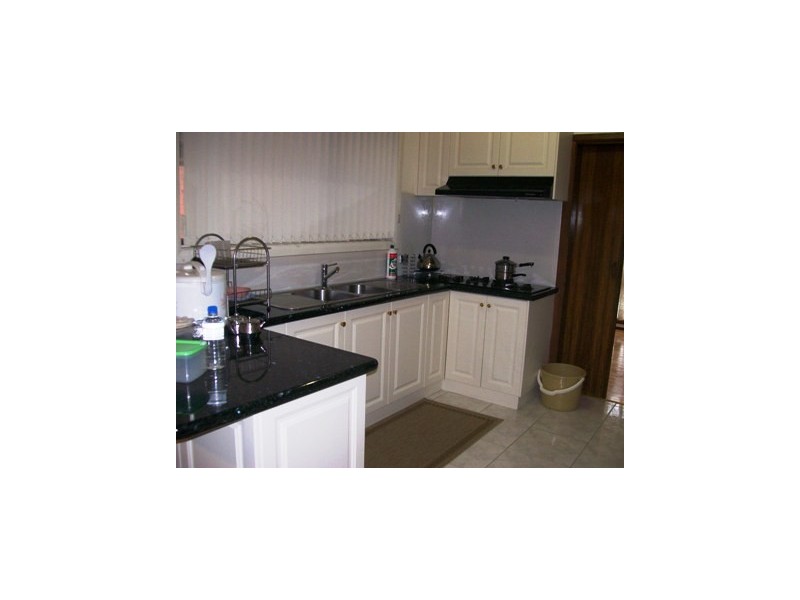 32 Lawrence Crescent, Noble Park North VIC 3174