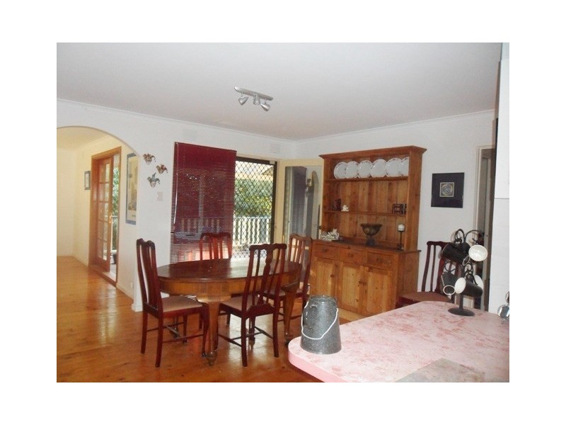 9 Eagle Drive, Noble Park North VIC 3174