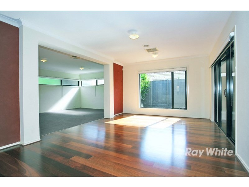 7 Wendyn Avenue, Keysborough VIC 3173