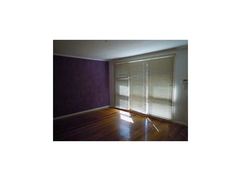 12 Wimpole Street, Noble Park North VIC 3174