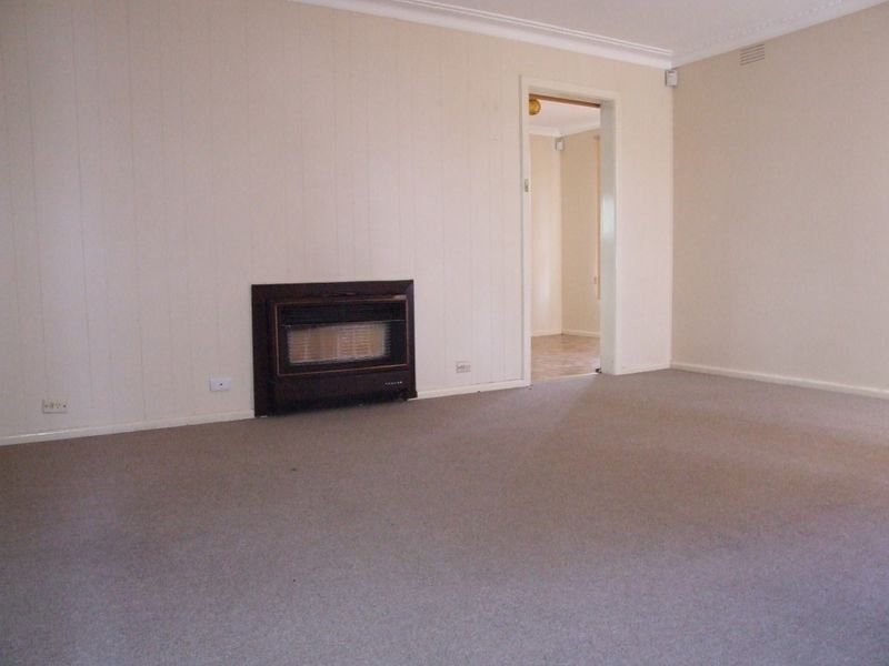 15 Carlton Road, Dandenong North VIC 3175