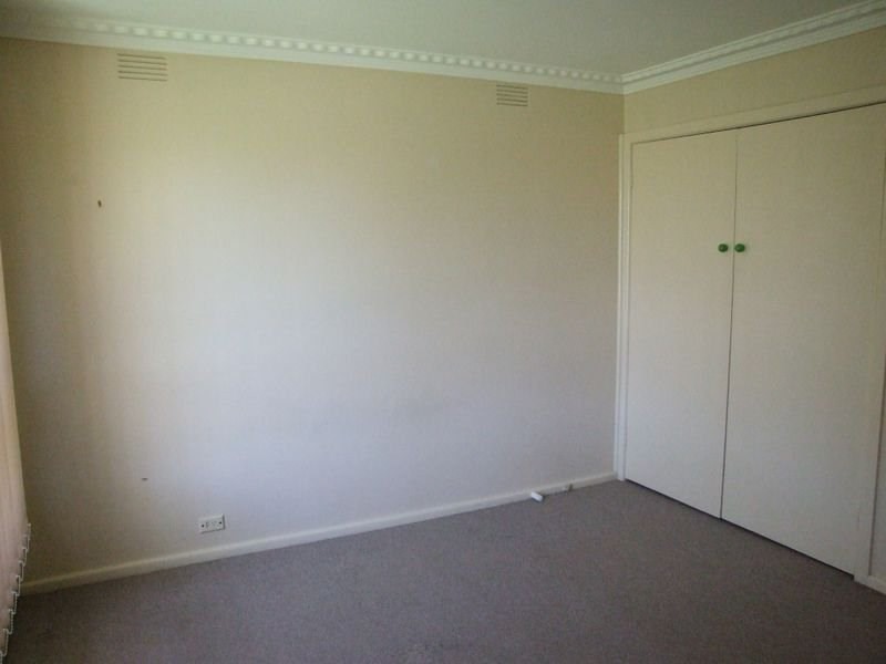 15 Carlton Road, Dandenong North VIC 3175