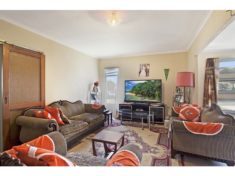 22 Tristania Street, Doveton VIC 3177