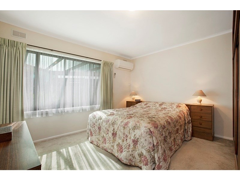 11 Haresta Avenue, Dandenong South VIC 3175