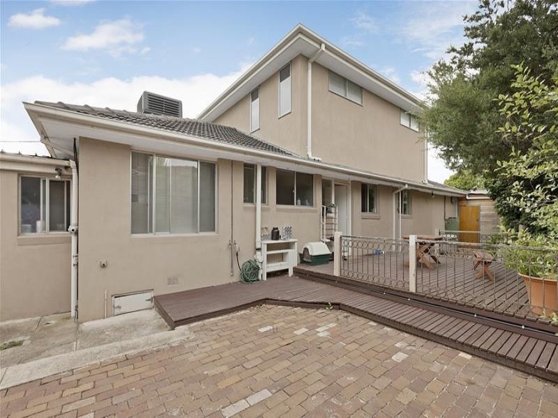 32 Mangana Drive, Mulgrave VIC 3170