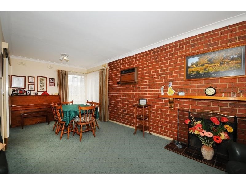 35 Howe Avenue, Dandenong North VIC 3175