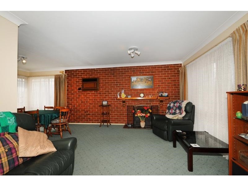 35 Howe Avenue, Dandenong North VIC 3175