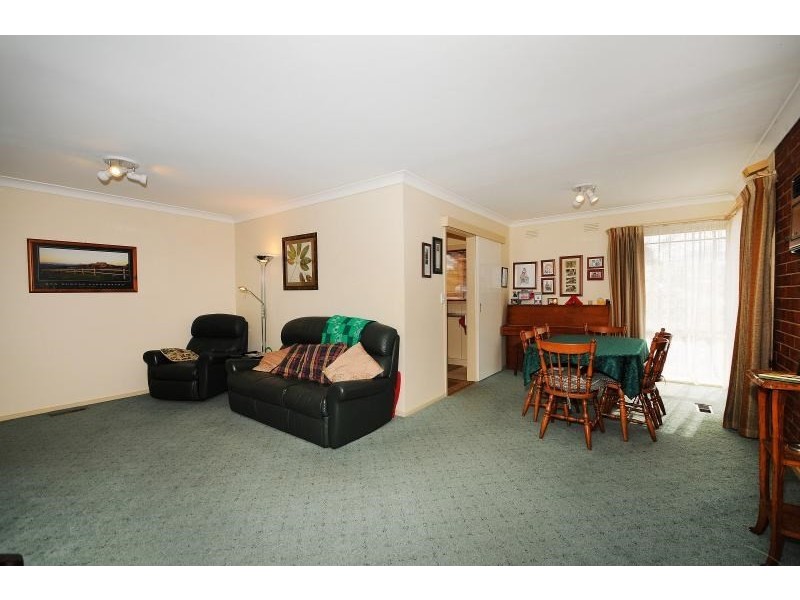 35 Howe Avenue, Dandenong North VIC 3175