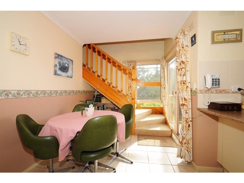 35 Howe Avenue, Dandenong North VIC 3175