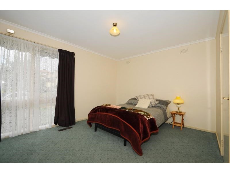 35 Howe Avenue, Dandenong North VIC 3175
