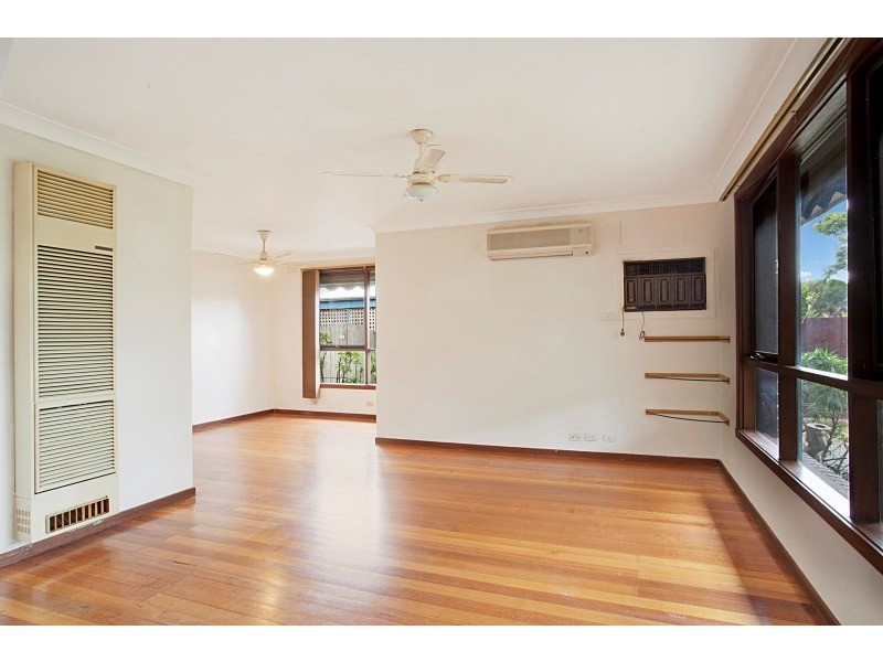 19 Tully Road, Clarinda VIC 3169