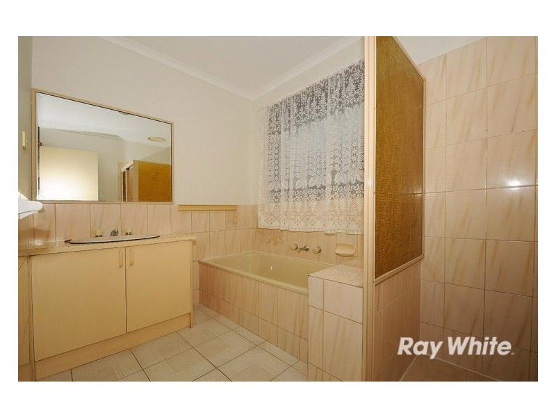 4/101-105 Athol Road, Springvale South VIC 3172