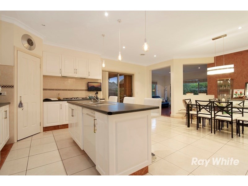 3 Cascade Way, Hallam VIC 3803