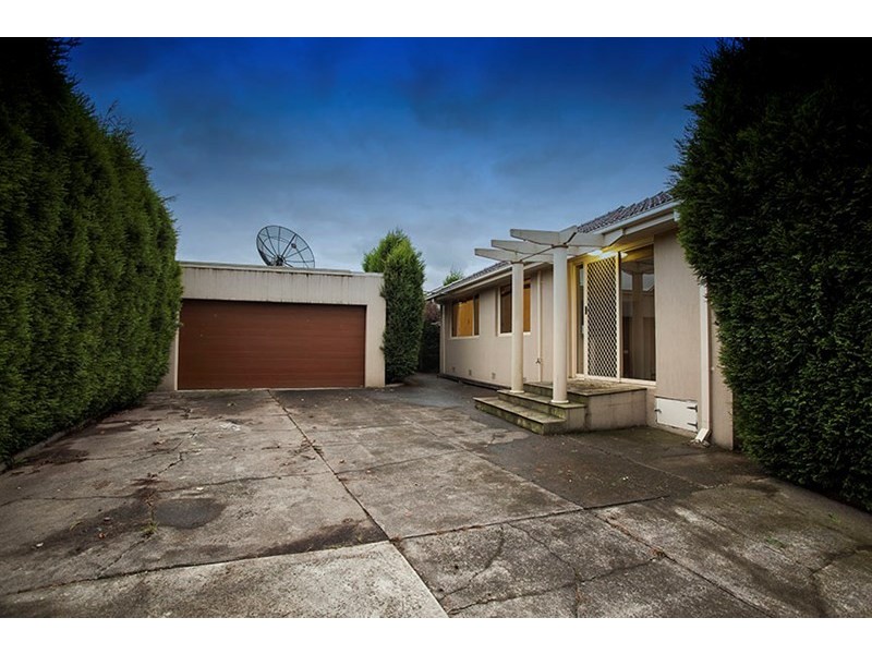4 Azalea Crescent, Dandenong North VIC 3175