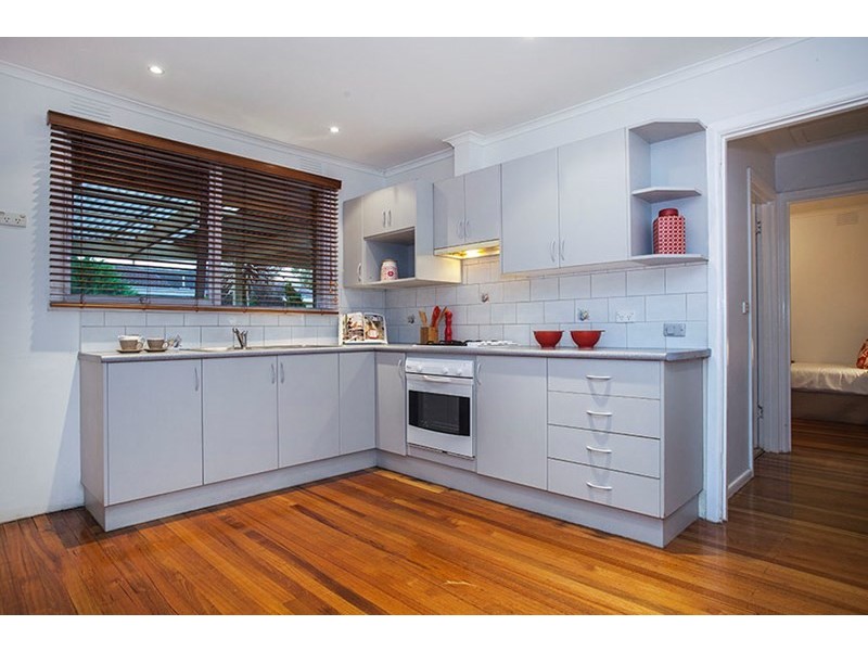 27 Kirribilli Avenue, Keysborough VIC 3173