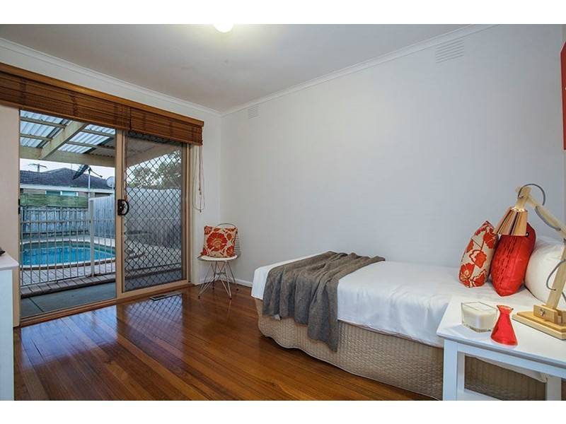 27 Kirribilli Avenue, Keysborough VIC 3173