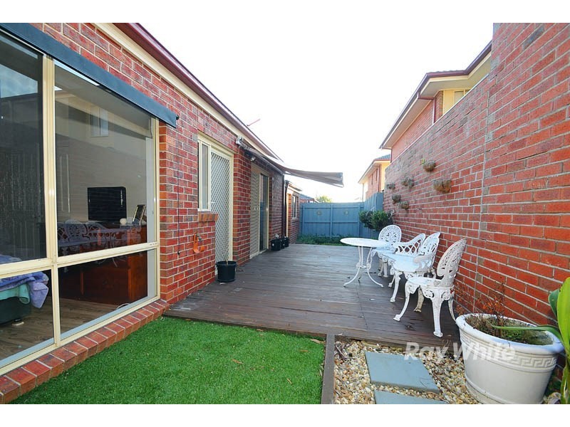 4/49a Dunblane Road, Noble Park VIC 3174