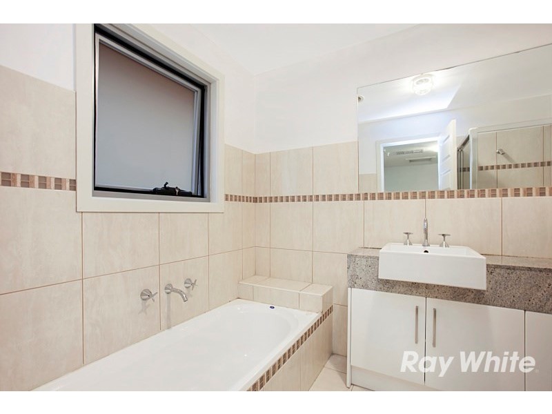 1/36 Highland Avenue, Oakleigh East VIC 3166