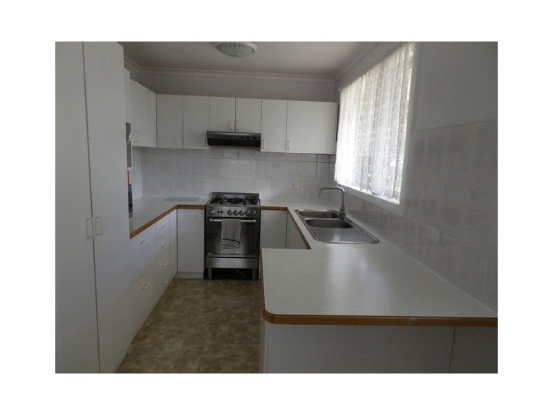 35 Wahroonga Avenue, Keysborough VIC 3173