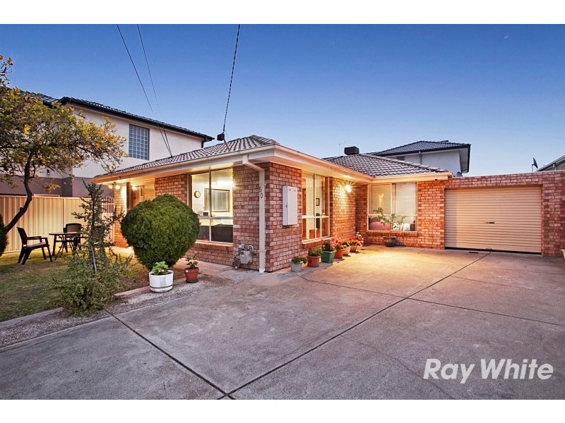 50 Thomas Street, Noble Park VIC 3174