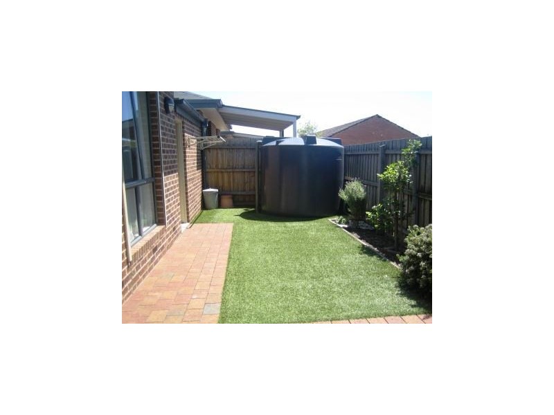 8/21 Fintonia Road, Noble Park VIC 3174