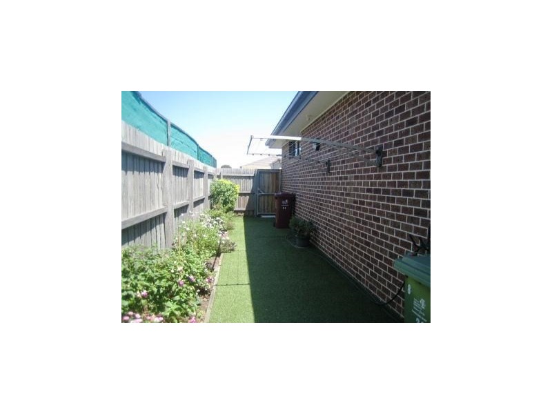 8/21 Fintonia Road, Noble Park VIC 3174