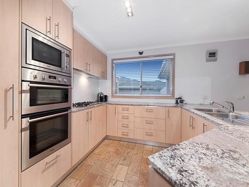 14 Kelrinda Close, Oakleigh South VIC 3167