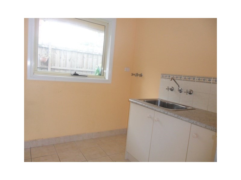 2/84-86 Buckley Street, Noble Park VIC 3174