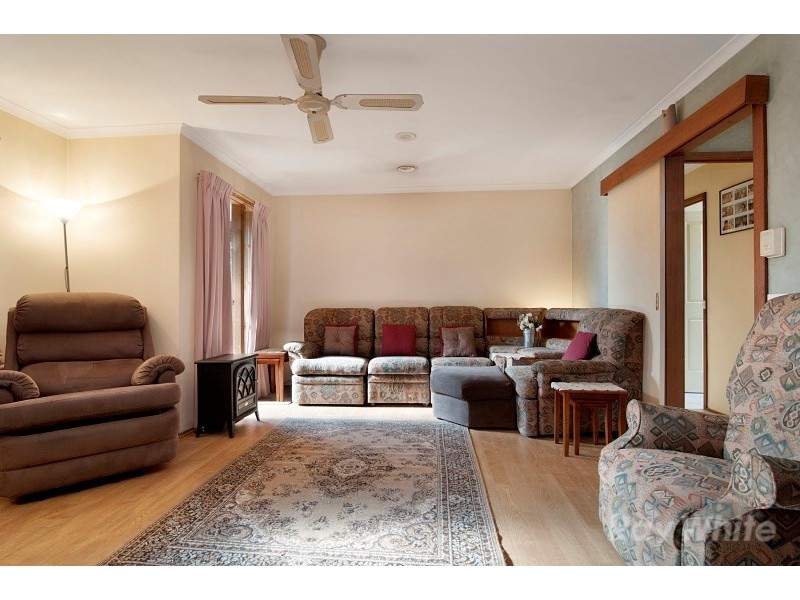 35 Chapel Road, Keysborough VIC 3173