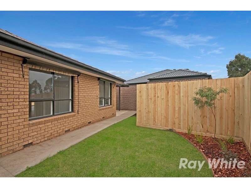 1/5 Dorothy Court, Hampton Park VIC 3976
