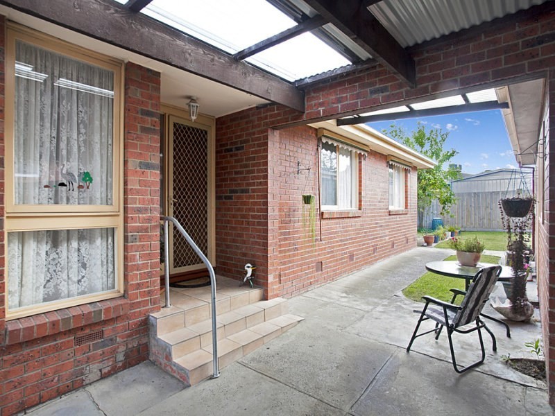 8 Penola Court, Noble Park North VIC 3174