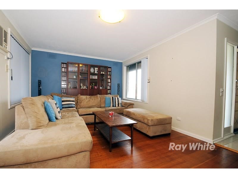 25 Aberdeen Drive, Dandenong North VIC 3175