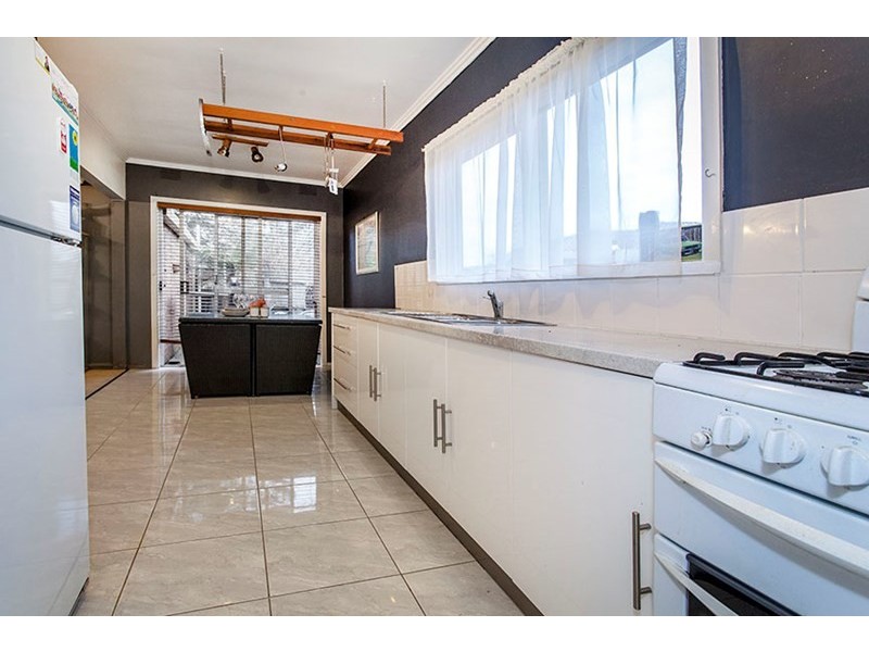 1/43 Theodore Avenue, Noble Park VIC 3174