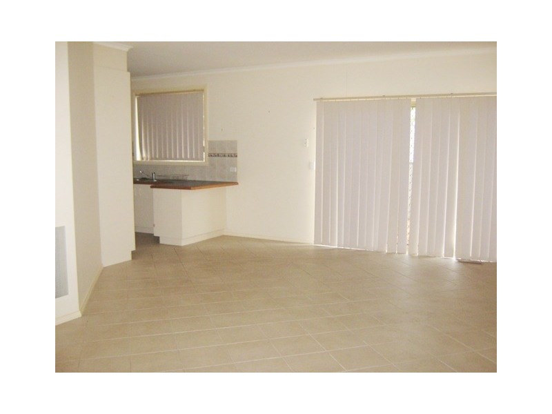 3/18 Vincent Crescent, Noble Park VIC 3174