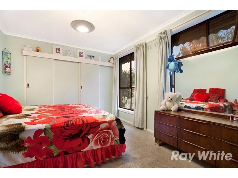 10 Coniston Court, Springvale South VIC 3172