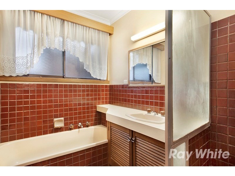 10 Coniston Court, Springvale South VIC 3172